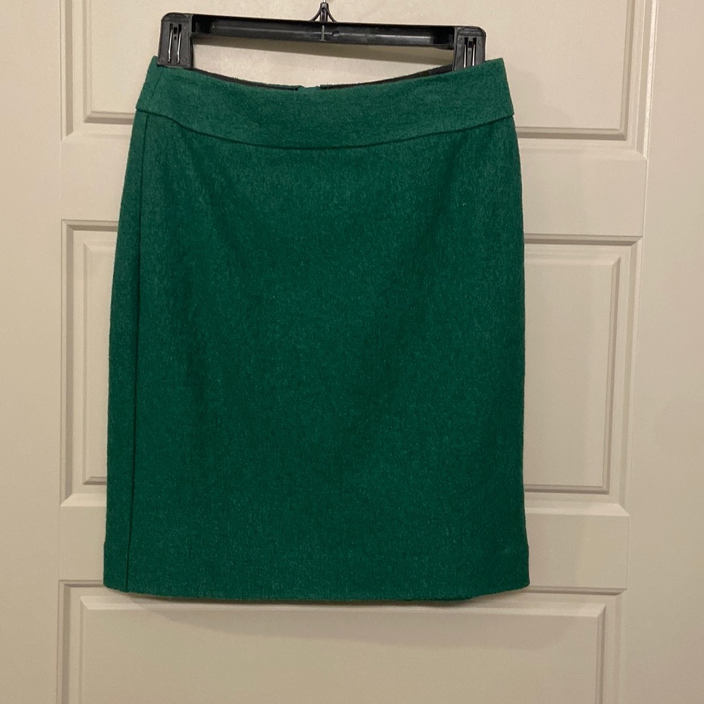 Banana republic skirt. Perfect for business casual